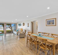 Kalimna Lakeside Living - Holiday Byron Bay