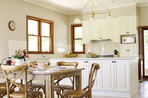 Kanimbla Homestead - Holiday Byron Bay 0