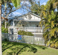Kembali on Massinger Street - Holiday Byron Bay