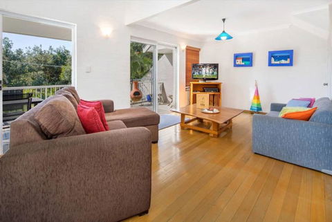 Kendall Beach Apartments 5 - Belongil Beach - Holiday Byron Bay 0