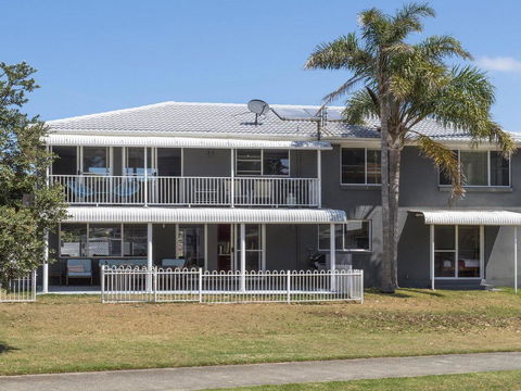 Kendalls Beach House - Holiday Byron Bay 3