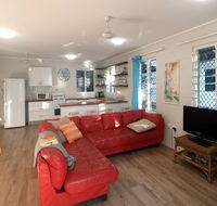 Kennedy Cottage - Holiday Byron Bay