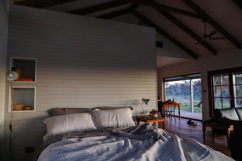 Kestrel Nest EcoHut - Holiday Byron Bay 2