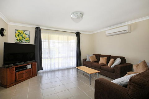 Kingfisher - Pet-Friendly - 10 Mins To Hyams Beach - Holiday Byron Bay 0