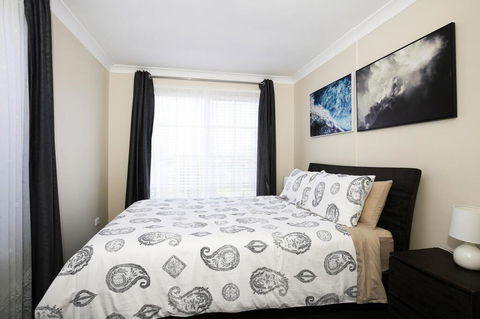 Kingfisher - Pet-Friendly - 10 Mins To Hyams Beach - Holiday Byron Bay 3