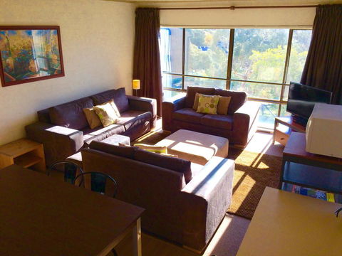 Kirwan Apartments 48 - Holiday Byron Bay 2