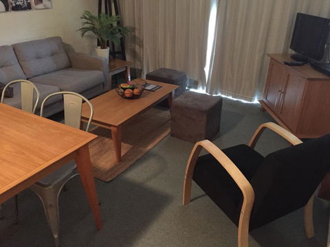 Kirwan Apartments 9 - Holiday Byron Bay 1