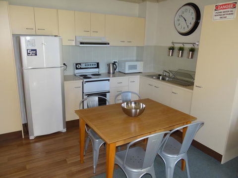Kirwan Apartments 9 - Holiday Byron Bay 2