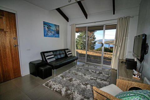 Kooringa 1/8 Townsend Street - Holiday Byron Bay 2