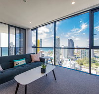 KOZYGURU BROADBEACH AMAZING VIEW 2 BED APT  FREE PARKING WALK TO BEACH QBR004 - Holiday Byron Bay
