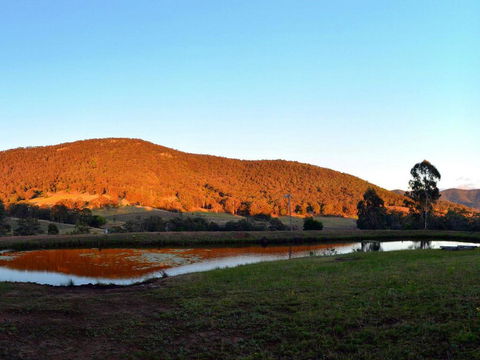 La Sila Homestead On Marrowbone - Cutest Cottage In The Hunter With Killer Views - Holiday Byron Bay 1