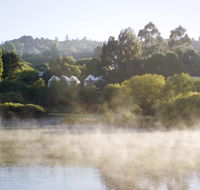 Lake House - Holiday Byron Bay