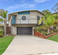 Lake House - Holiday Byron Bay
