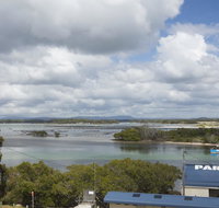 Lakeshore Lodge unit 11 - Holiday Byron Bay