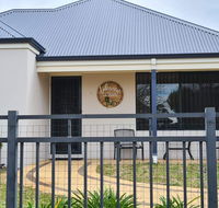 Lakeview Getaway - Holiday Byron Bay