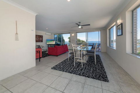 Laman Lodge, Unit 5, 15 Laman Street - Holiday Byron Bay 3