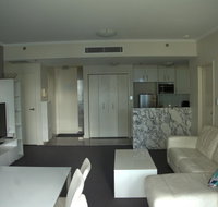 Large 2 Bedroom Apartment in World Square Sydney CBD - Holiday Byron Bay