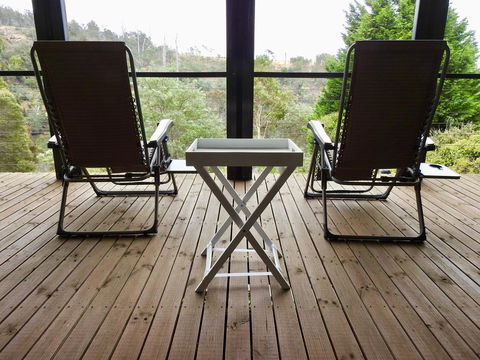 Launceston Wildlife Retreat - Holiday Byron Bay 0