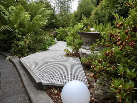 Launceston Wildlife Retreat - Holiday Byron Bay 2