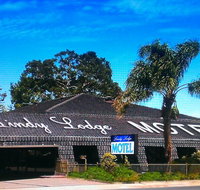 Lindy Lodge Motel - Holiday Byron Bay