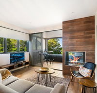 Luxury Hinterland Retreat - Family Suite with Hinterland and Ocean Views