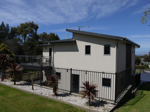 Luxury Near Old Pier Beach - Holiday Byron Bay 3