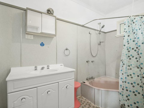 LYDSTEP BILINGA, QLD - Holiday Byron Bay 2