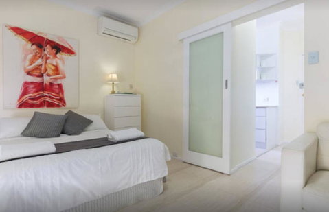 M102 Studio Gem In West Perth Free Tranzit Zone - Holiday Byron Bay 3