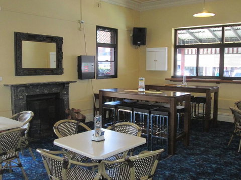 Maclean Hotel - Holiday Byron Bay 1
