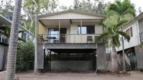 Magnetic Haven Unit 6 - Holiday Byron Bay 0