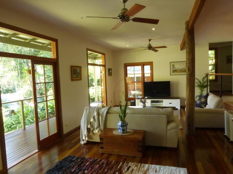 Magnolia Cottage - Holiday Byron Bay 2