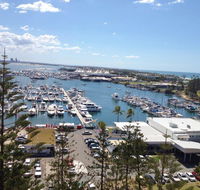 Main Beach Waterfront Apartment - Holiday Byron Bay
