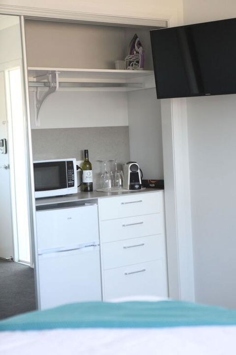 Mala Retreat Chardonnay Studio Immaculate And Comfortable - Holiday Byron Bay 3