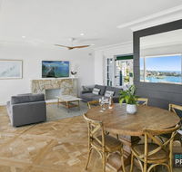 Manly Panorama - Northern Beaches Holiday House - Holiday Byron Bay
