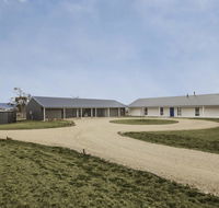 Manna Tree Farm -modern home with majestic views in stunning countryside - Holiday Byron Bay