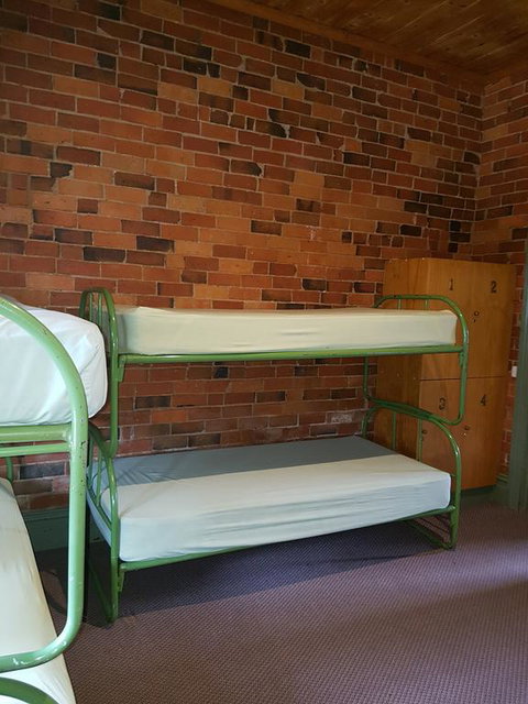 Mansfield Travellers Lodge - Holiday Byron Bay 3