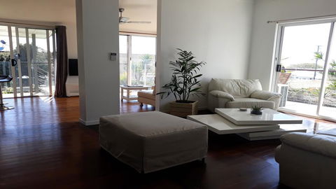 Maple Villa - Holiday Byron Bay 3