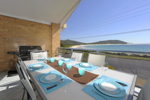 Marine Dr 2/68 - Fingal Bay - Holiday Byron Bay 1
