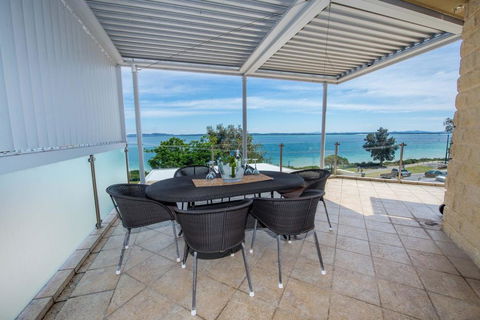 Mariners Rest Unit 3 - Nelson Bay - Holiday Byron Bay 0