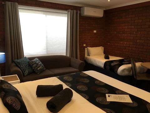 Melton Motor Inn And Apartments - Holiday Byron Bay 1