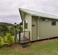 Mena Creek Flower House - Holiday Byron Bay