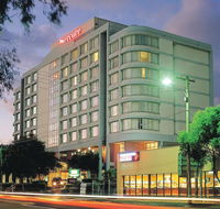Mercure Sydney Parramatta - Holiday Byron Bay