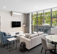 Meriton Suites Waterloo - Holiday Byron Bay