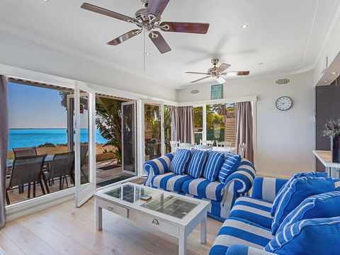 Mermaids Rest @ Corlette - Holiday Byron Bay 2
