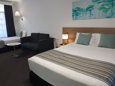 Mid City Motor Inn Singleton - Holiday Byron Bay 2