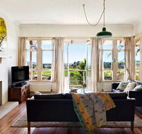 Milk and Honey - Holiday Byron Bay