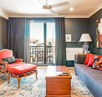 Modern 1 Bedroom Apartment In The Italian Forum - Holiday Byron Bay