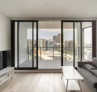 Modern Apartment in Darling Harbour - Holiday Byron Bay