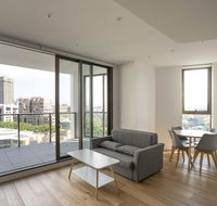 Modern Apartment in Darling Harbour - Holiday Byron Bay