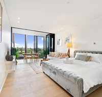 Modern Luxury Apartment in the Heart of Sydney CBD - Holiday Byron Bay